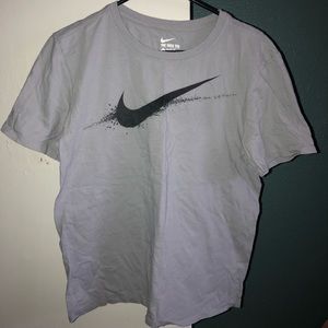 Medium Men’s Nike Shirt